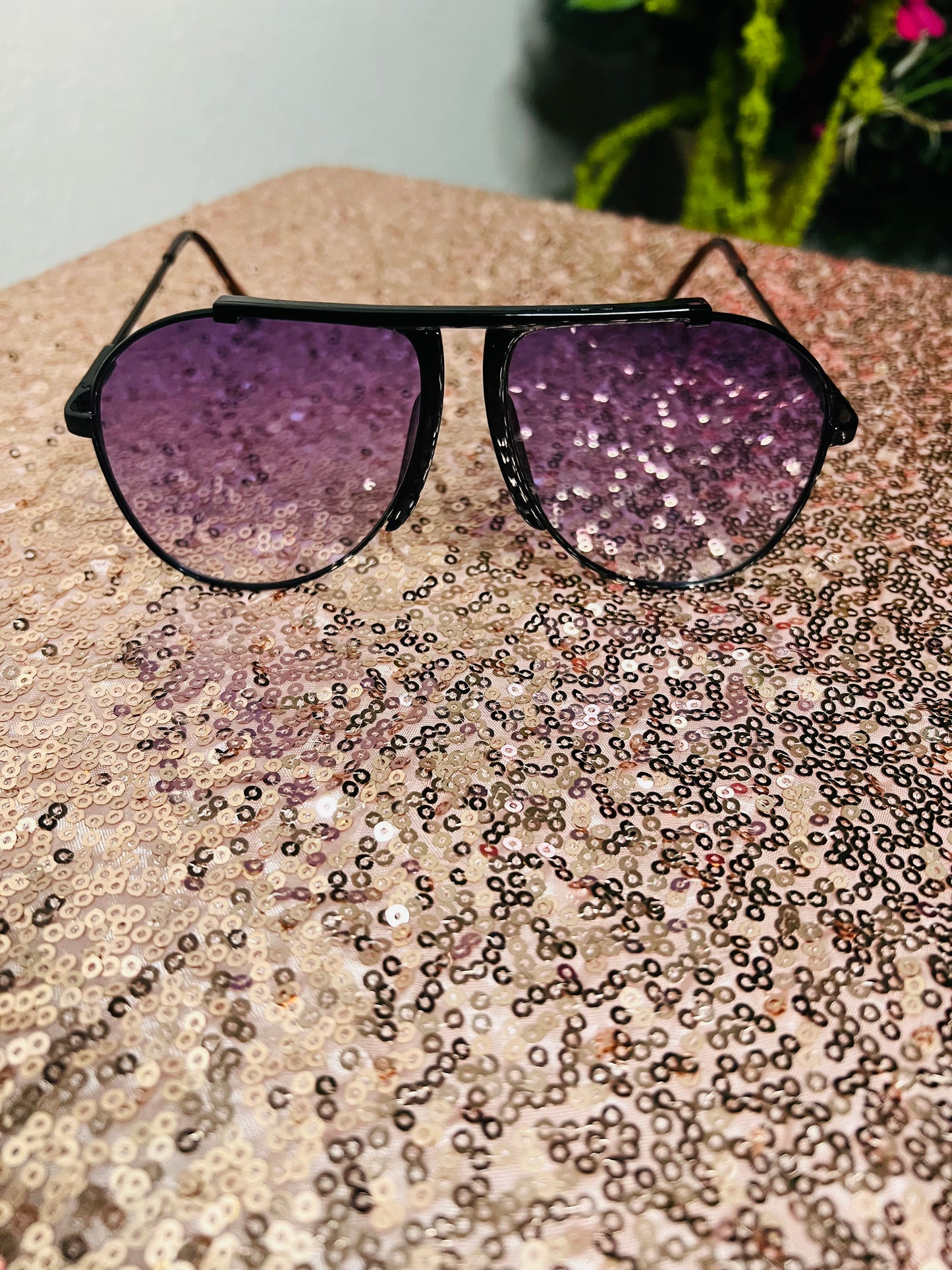 Purple lenses sunglasses